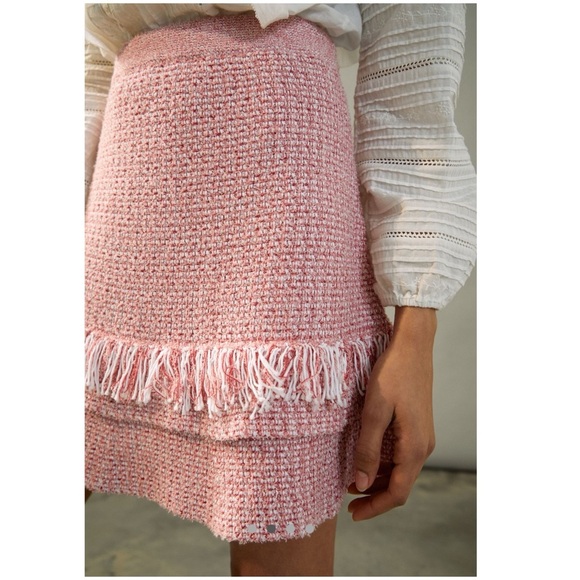 New Anthropologie Maeve Tamara Fringed Mini Sweater Skirt Pink Size Small NWT - Picture 3 of 9